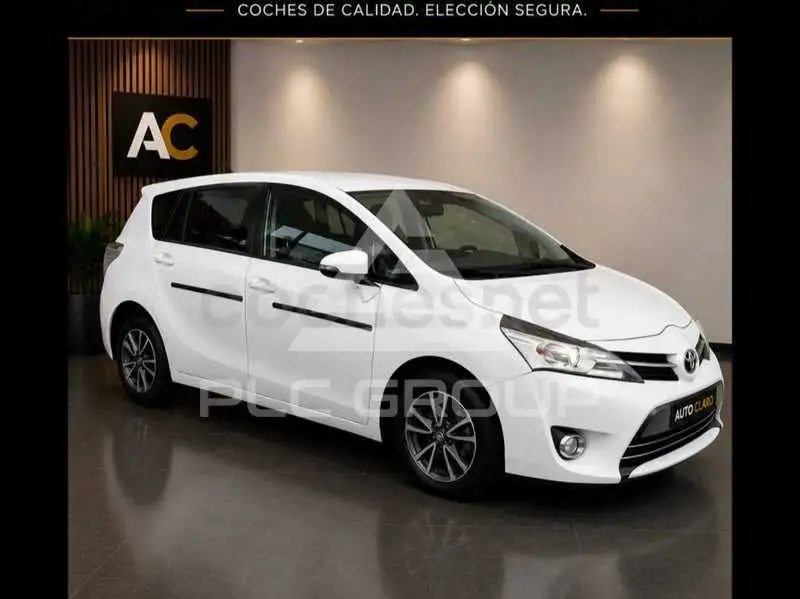 2015 Toyota VERSO
