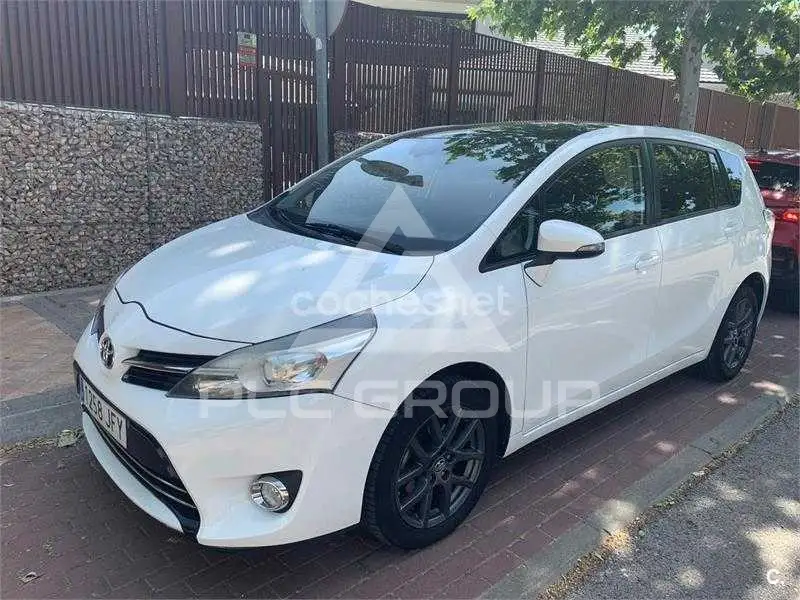 2015 Toyota VERSO