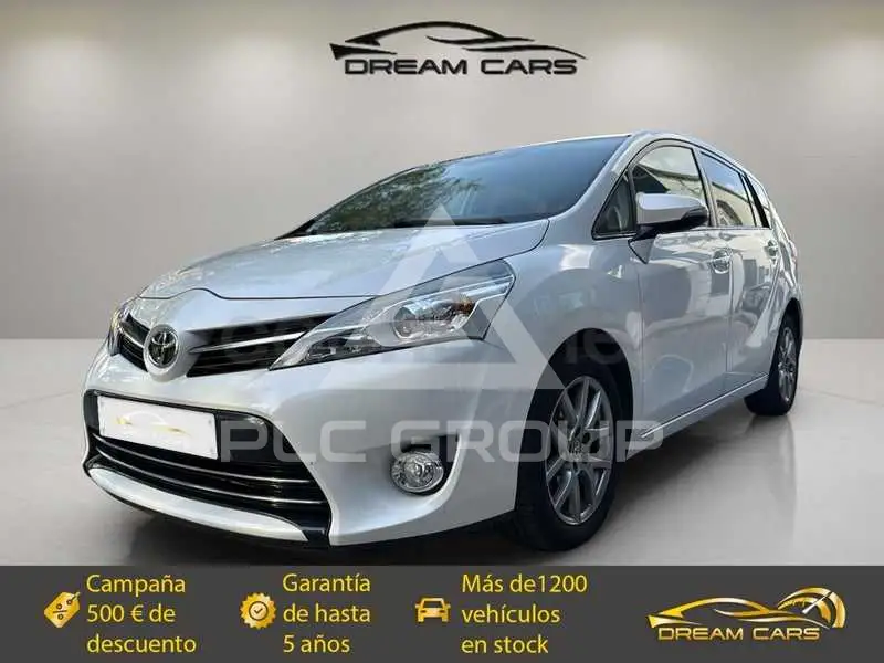 2015 Toyota VERSO