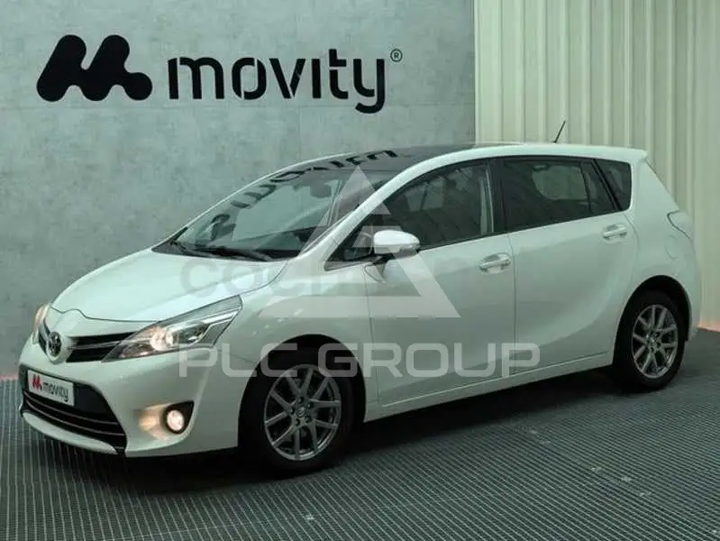 2015 Toyota VERSO