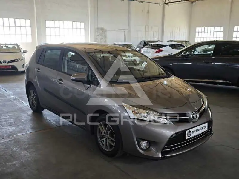 2015 Toyota VERSO