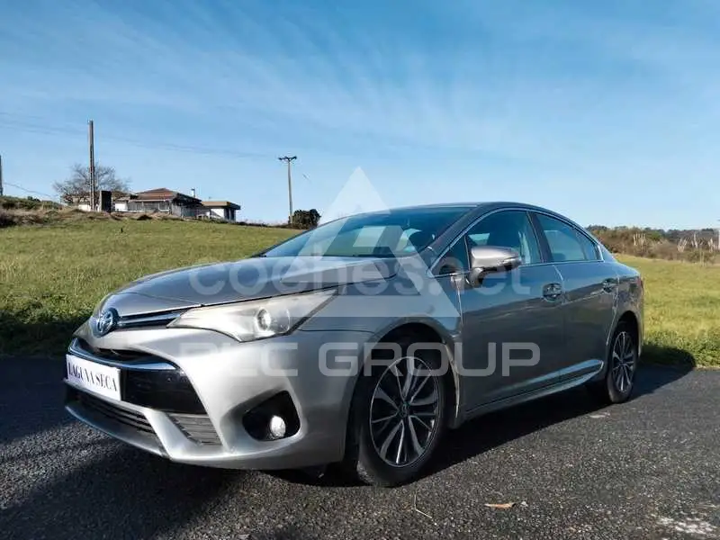 2015 Toyota Avensis