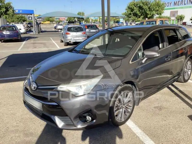 2015 Toyota Avensis