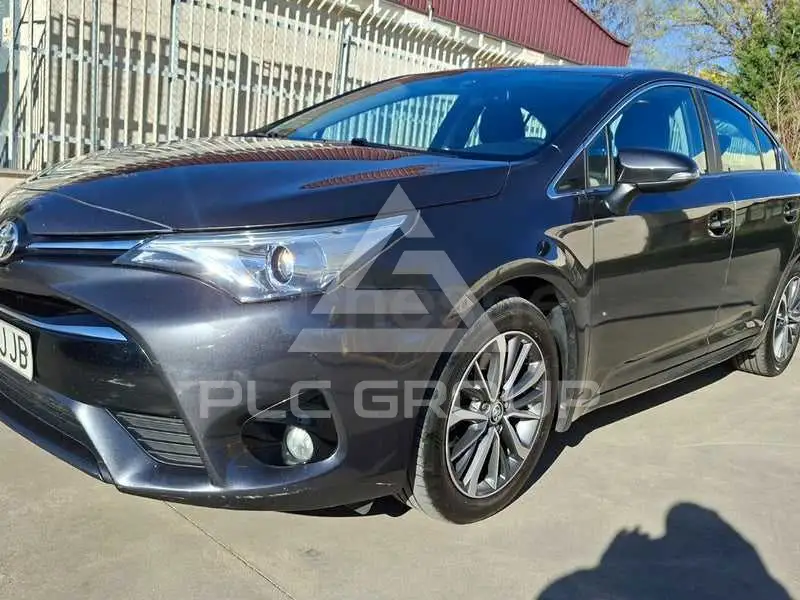 2015 Toyota Avensis