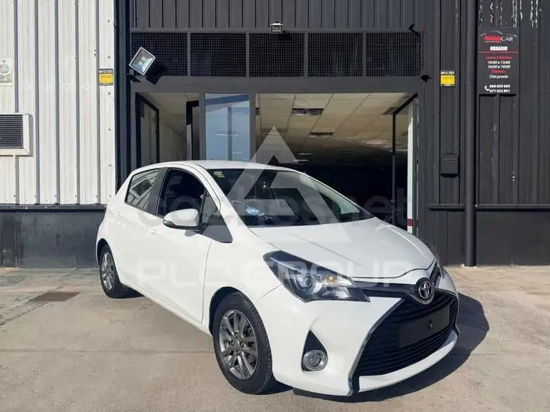 2015 Toyota YARIS