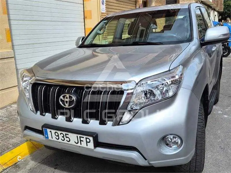 2015 Toyota LAND CRUISER