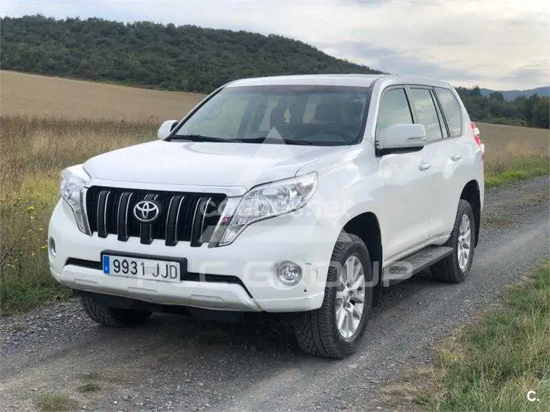 2015 Toyota LAND CRUISER