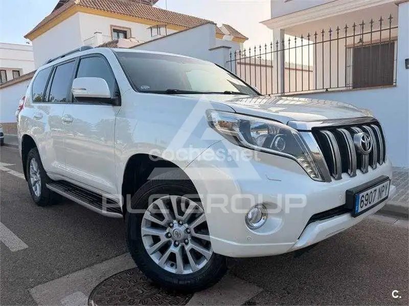 2015 Toyota LAND CRUISER