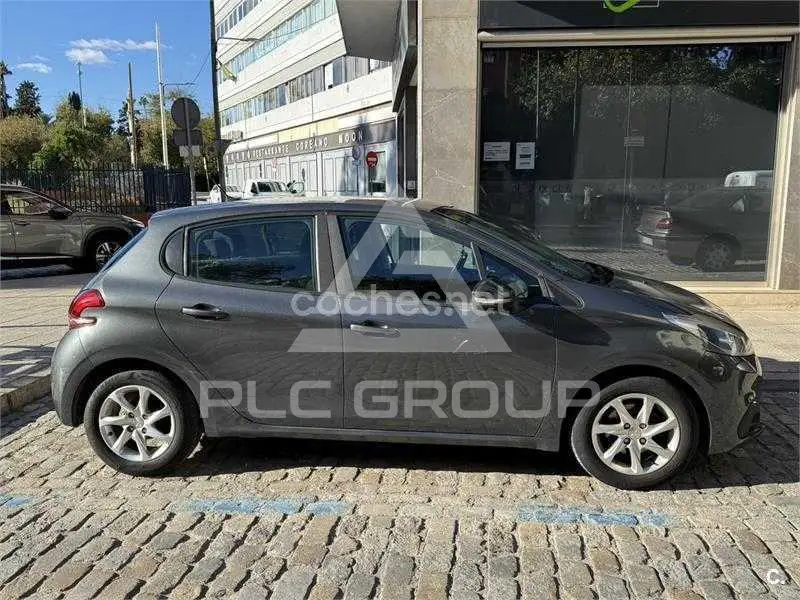 2015 Peugeot 208