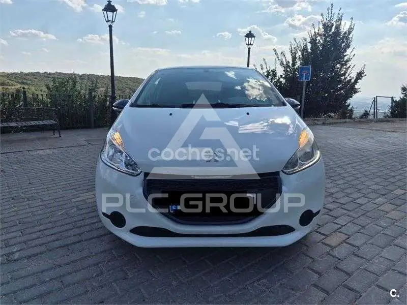 2015 Peugeot 208