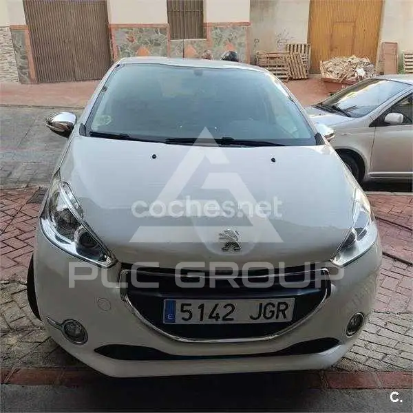 2015 Peugeot 208