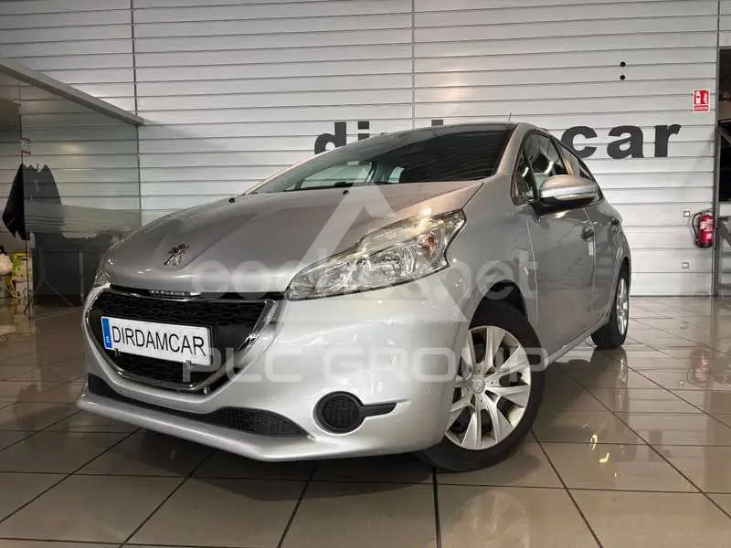 2015 Peugeot 208