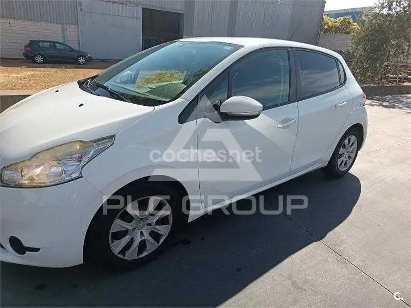 2015 Peugeot 208