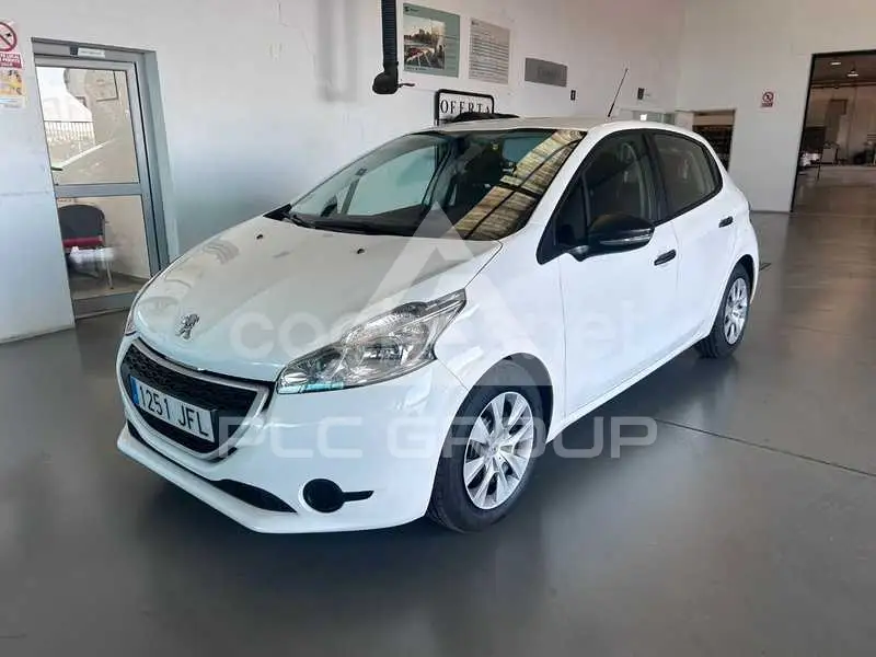 2015 Peugeot 208