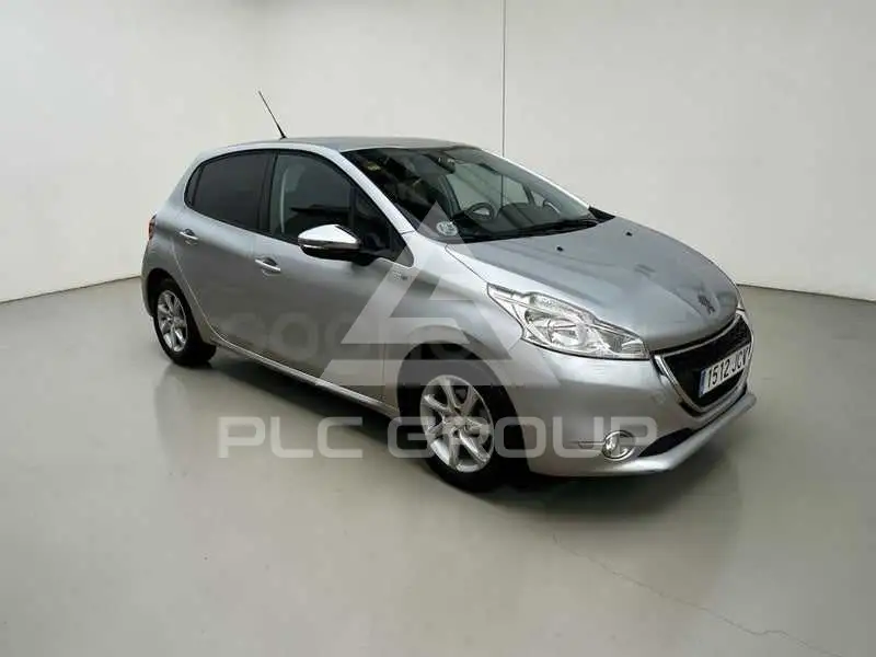 2015 Peugeot 208