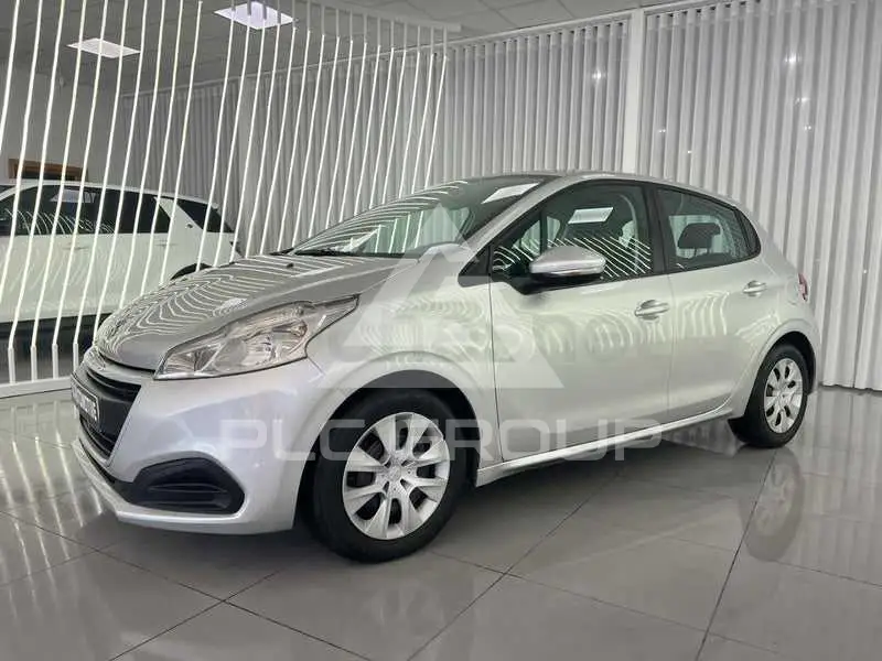 2015 Peugeot 208
