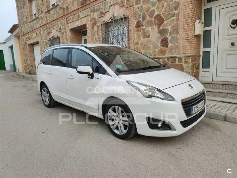 2015 Peugeot 5008