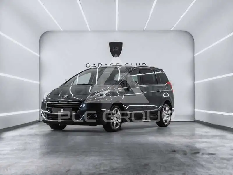 2015 Peugeot 5008
