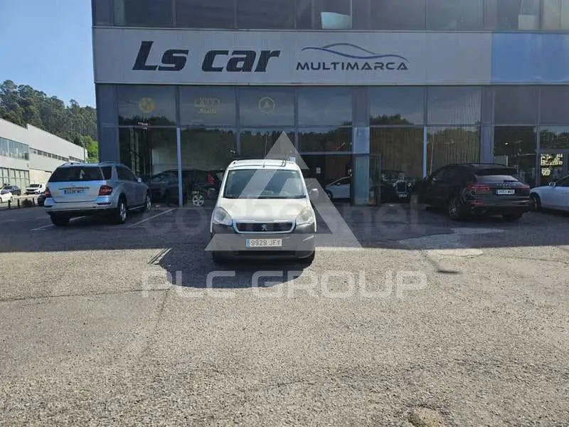 2015 Peugeot Partner