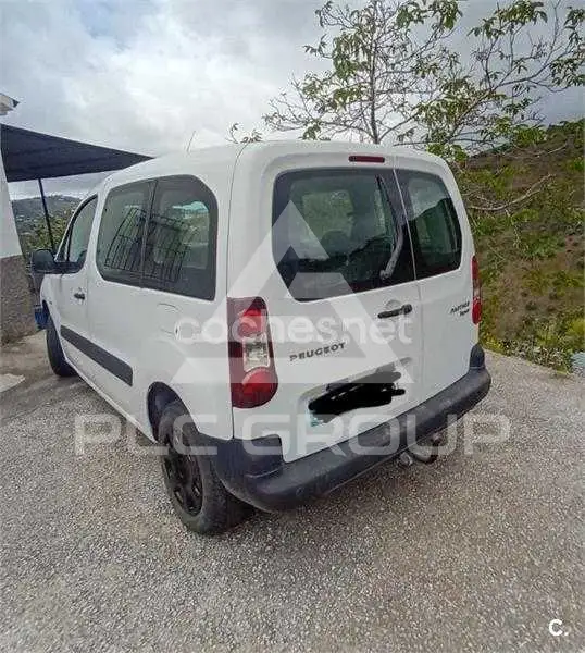 2015 Peugeot Partner