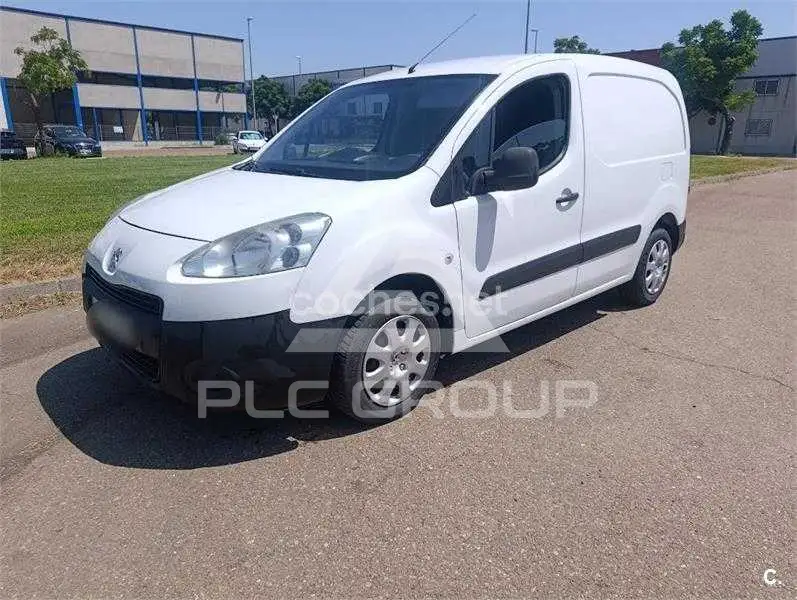 2015 Peugeot Partner