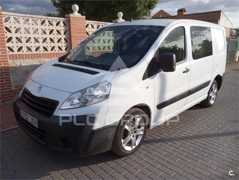 2015 Peugeot Partner