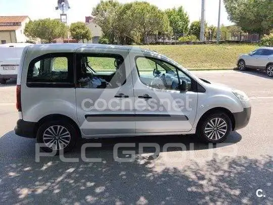 2015 Peugeot Partner