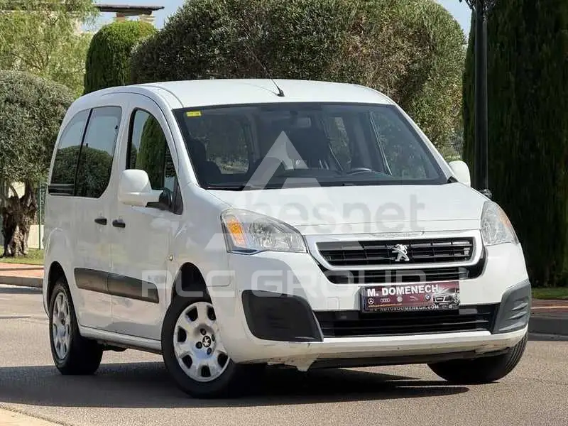 2015 Peugeot Partner