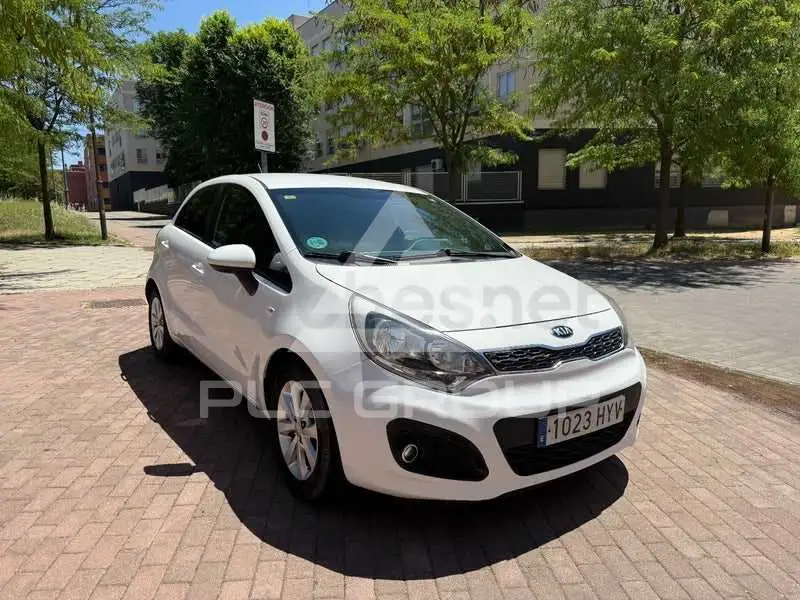 2015 KIA Rio