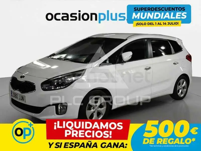 2015 KIA Carens