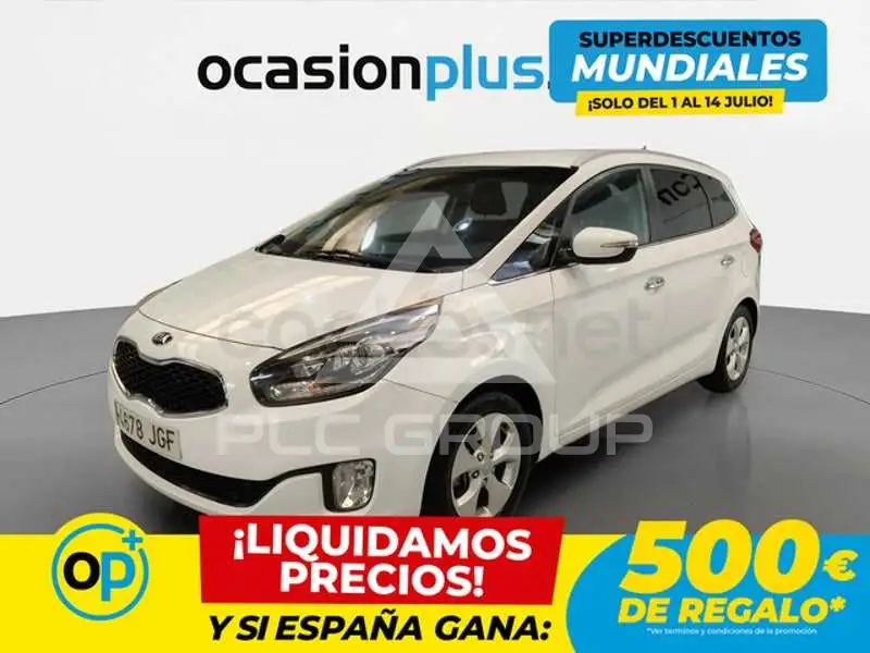 2015 KIA Carens