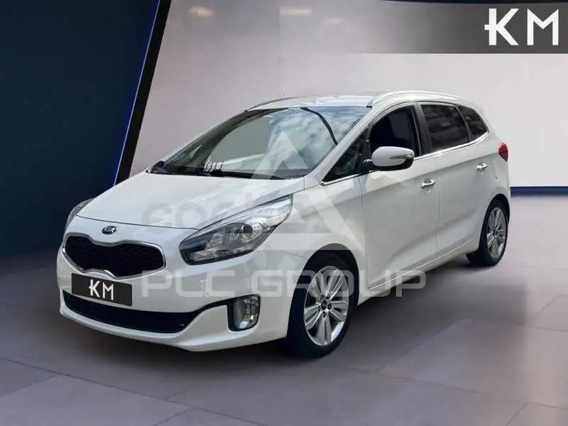 2015 KIA Carens