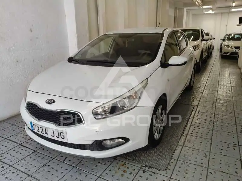 2015 KIA Ceed