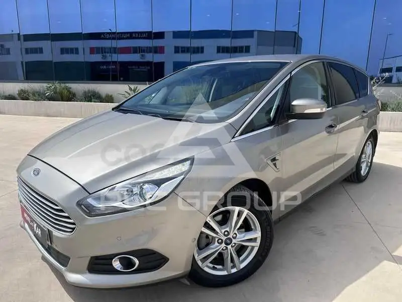 2015 Ford S-Max
