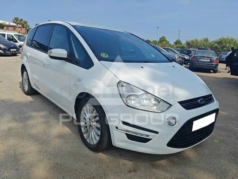 2015 Ford S-Max