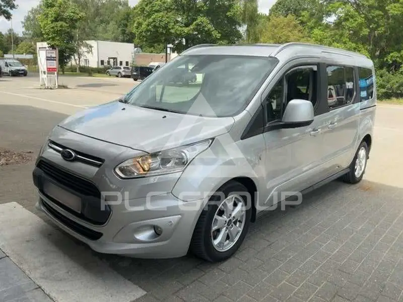 2015 Ford Tourneo