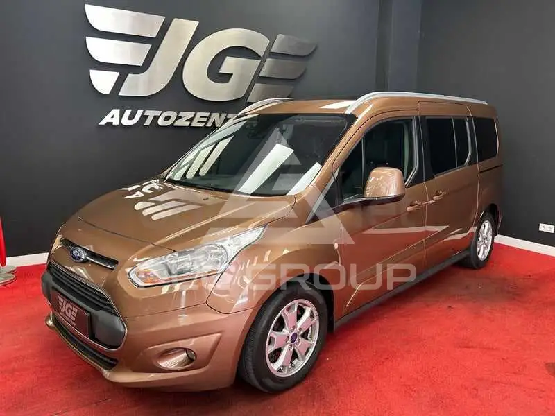 2015 Ford Tourneo