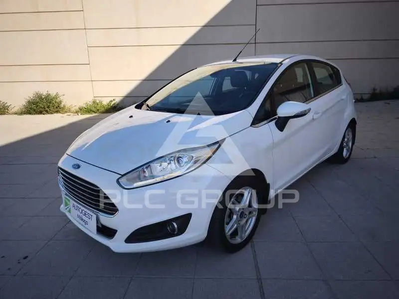 2015 Ford FIESTA