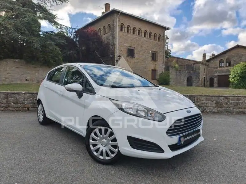 2015 Ford FIESTA