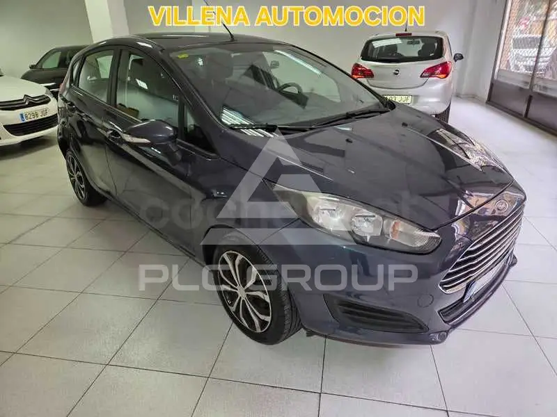 2015 Ford FIESTA
