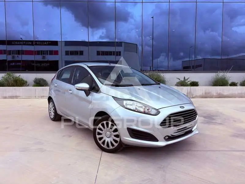 2015 Ford FIESTA