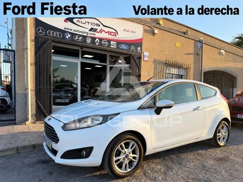 2015 Ford FIESTA