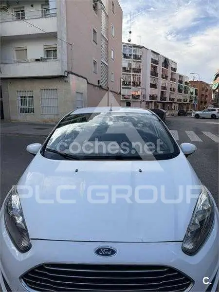 2015 Ford FIESTA