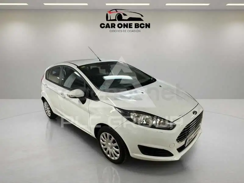 2015 Ford FIESTA