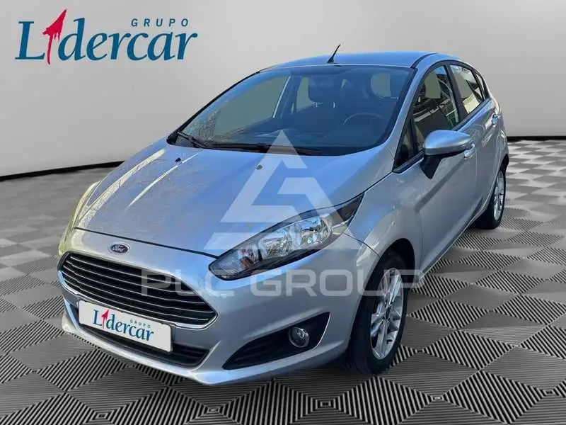 2015 Ford FIESTA