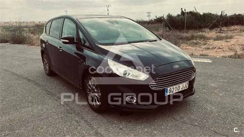 2015 Ford S-Max