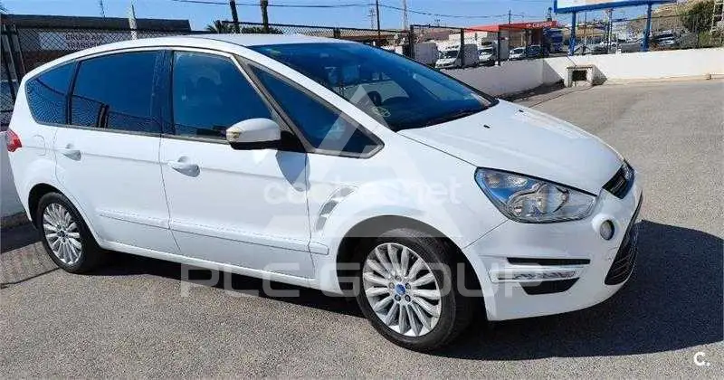 2015 Ford S-Max