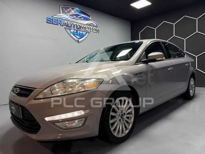 2015 Ford Mondeo