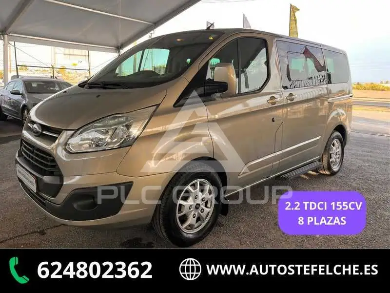 2015 Ford Tourneo