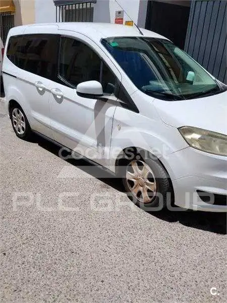 2015 Ford Tourneo